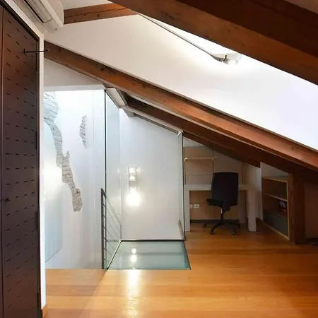 Via Sestiere Castello 5375 Appartement *