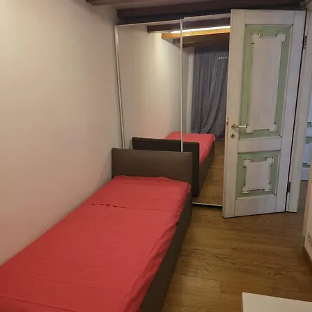 Via Sestiere Castello 5375 Appartement *